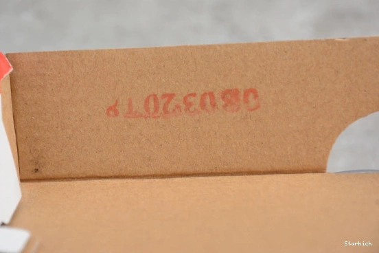 BULLET” “SILVER NIKE AIR MAX 97 884421-001 0320